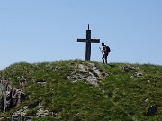 38 Alla croce del torrione del Mincucco  (1832 m)